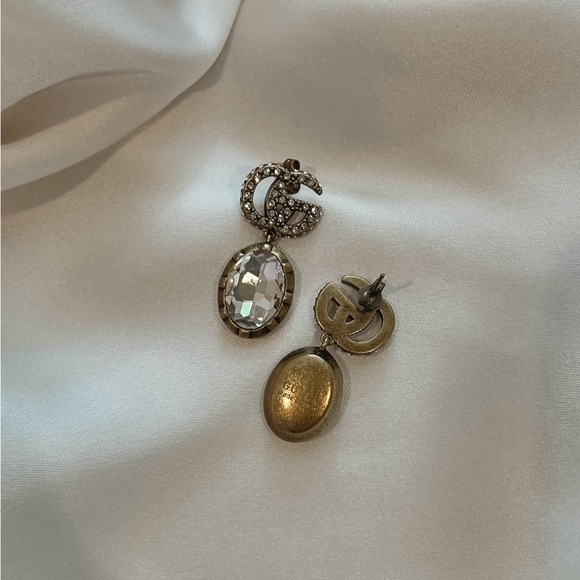 Jewelry - Vintage gold crystal drop earrings